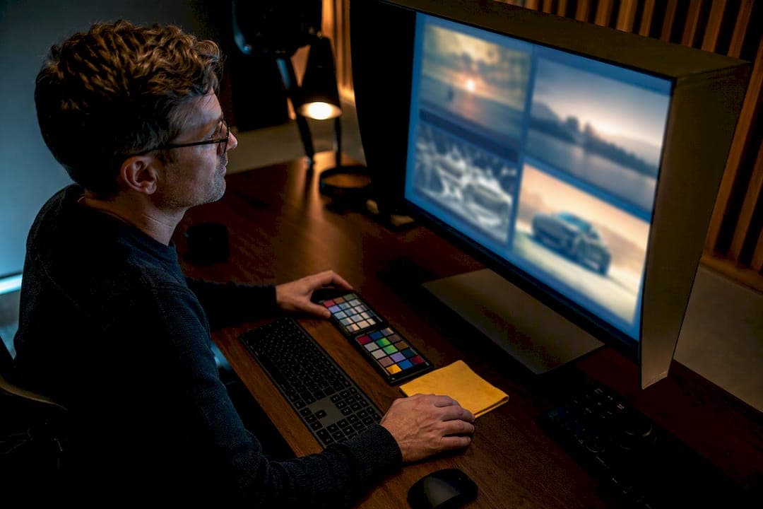 Studios: Stable Diffusion Commercial Use Under $1M, Compliance Steps